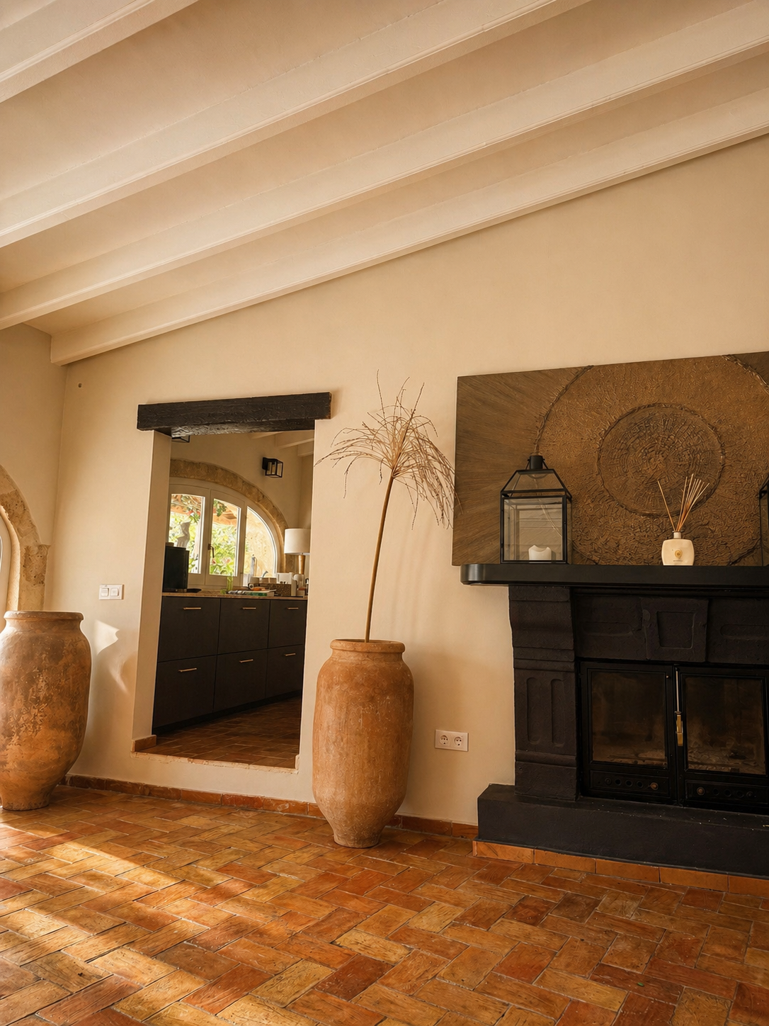Woonkamer met open haard